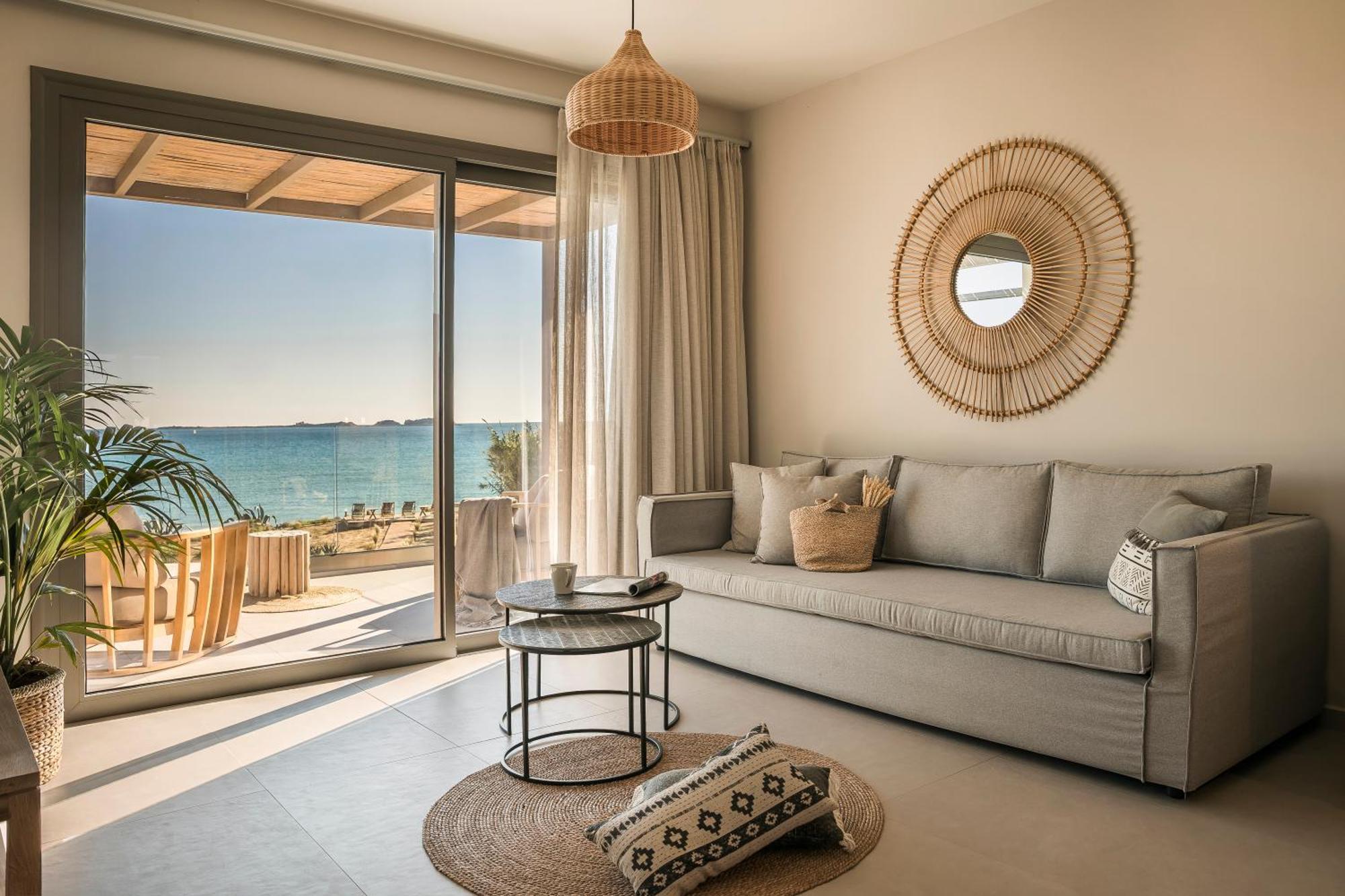 Grand Blue Beach Residences Lixouri Exterior photo